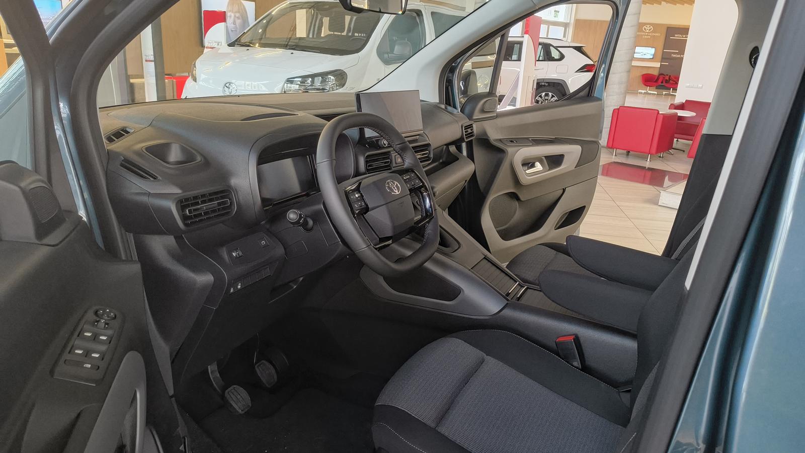 Proace City Verso Family 5 os. - Toyota Czajka