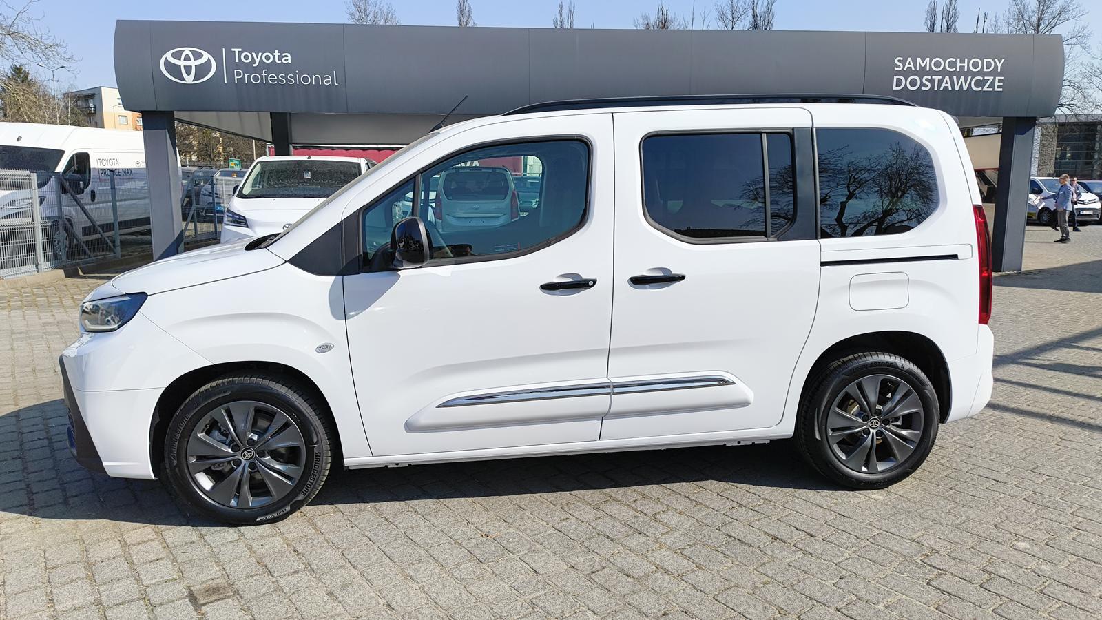 Proace City Verso Family - Toyota Czajka