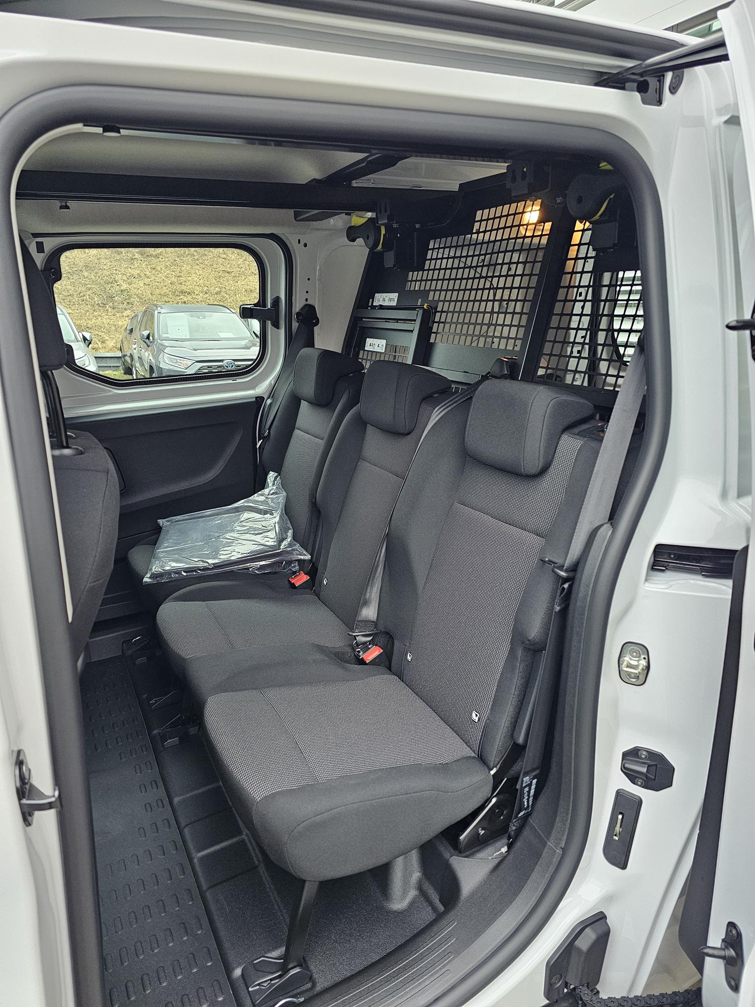 Toyota Proace City Brygadowy 130 KM  - Toyota Czajka