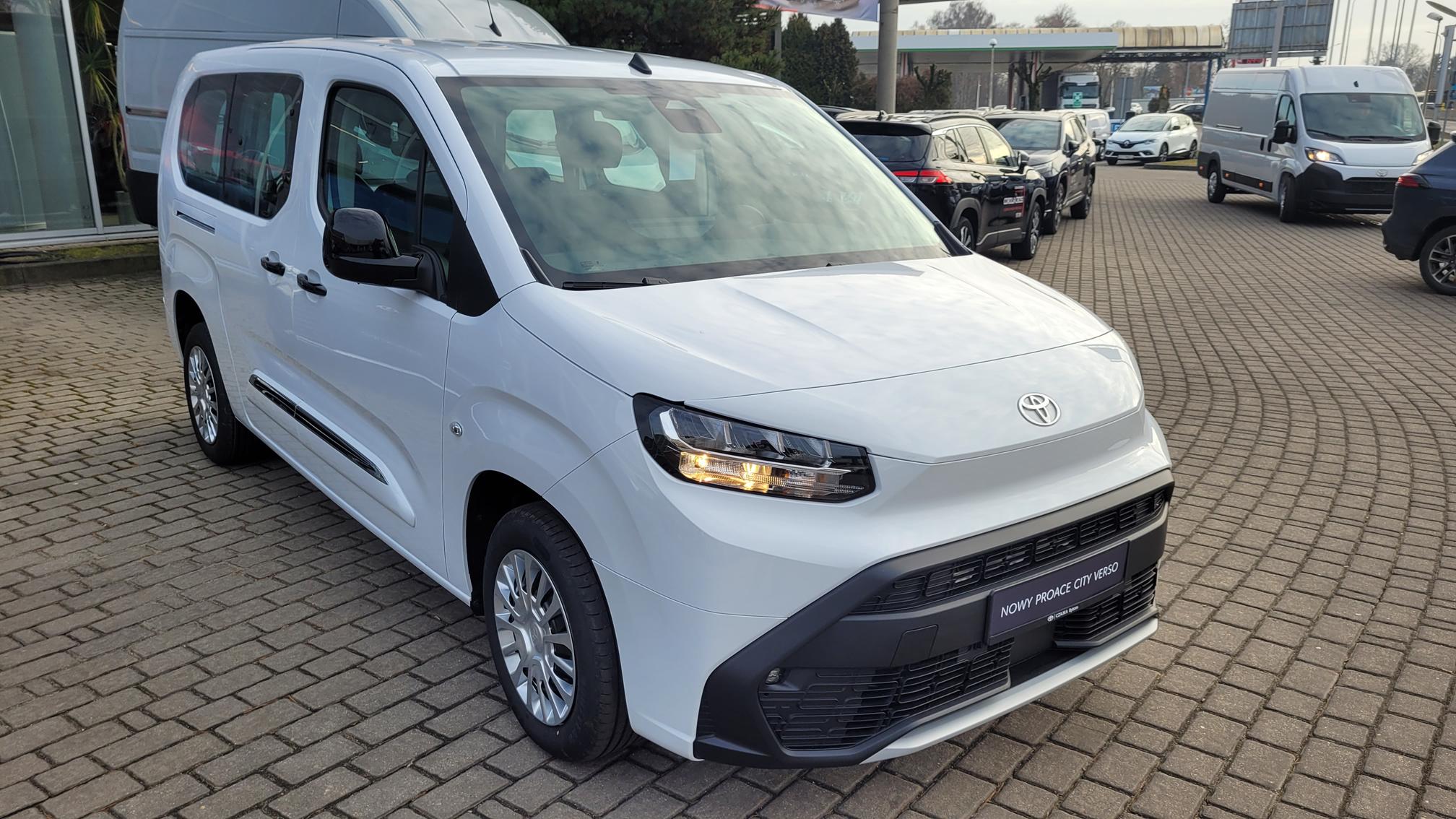Toyota Proace City Verso Business - Toyota Czajka
