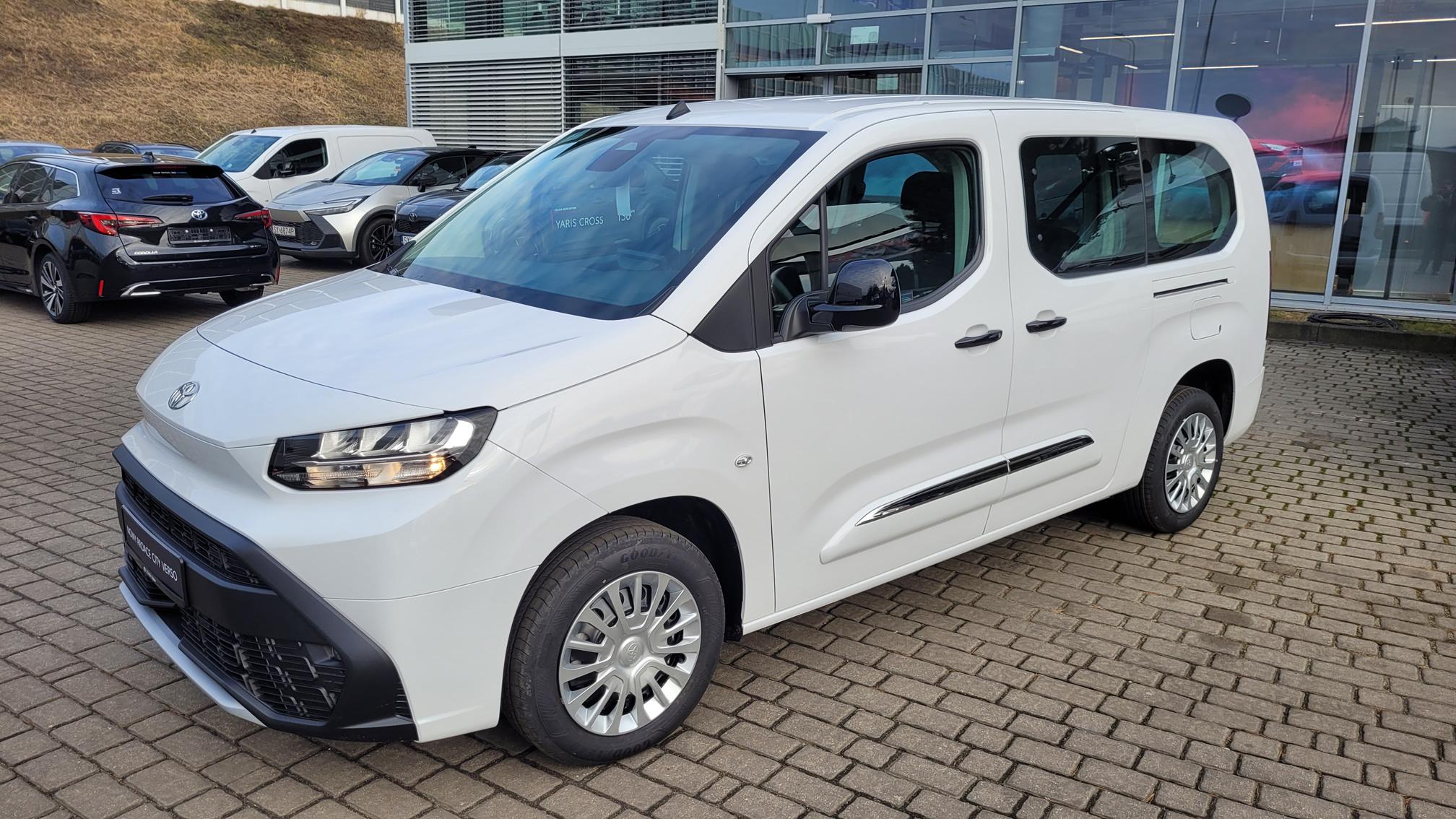 Toyota Proace City Verso Business - Toyota Czajka