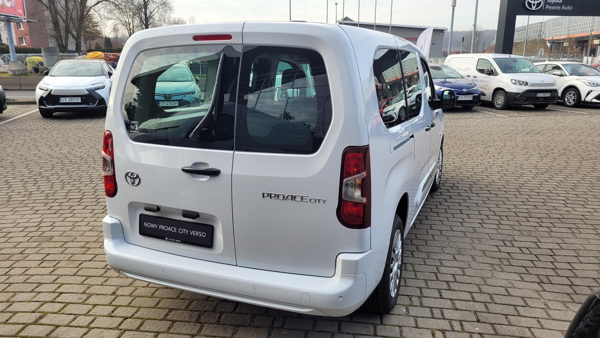 Toyota Proace City Verso Business - Toyota Czajka