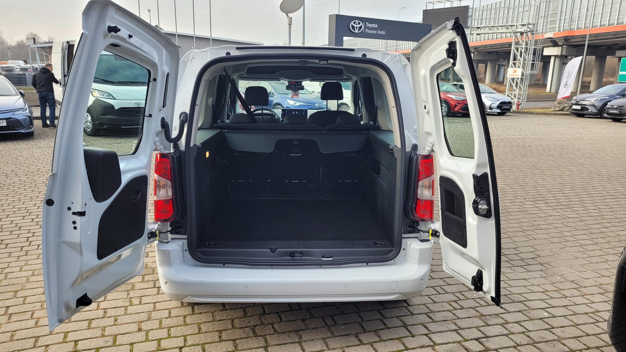 Toyota Proace City Verso Business - Toyota Czajka