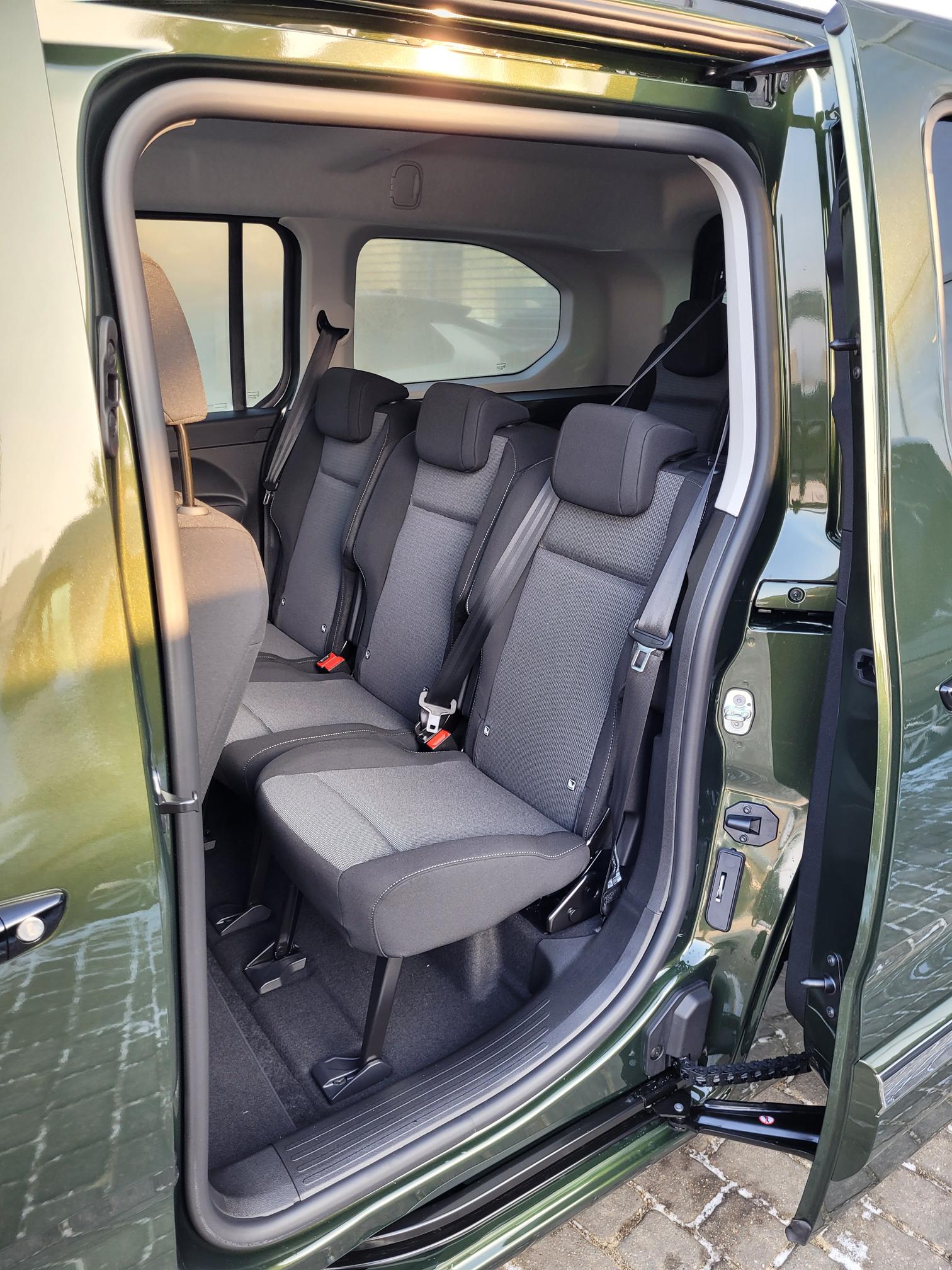 Proace City Verso Family 7 os. - Toyota Czajka