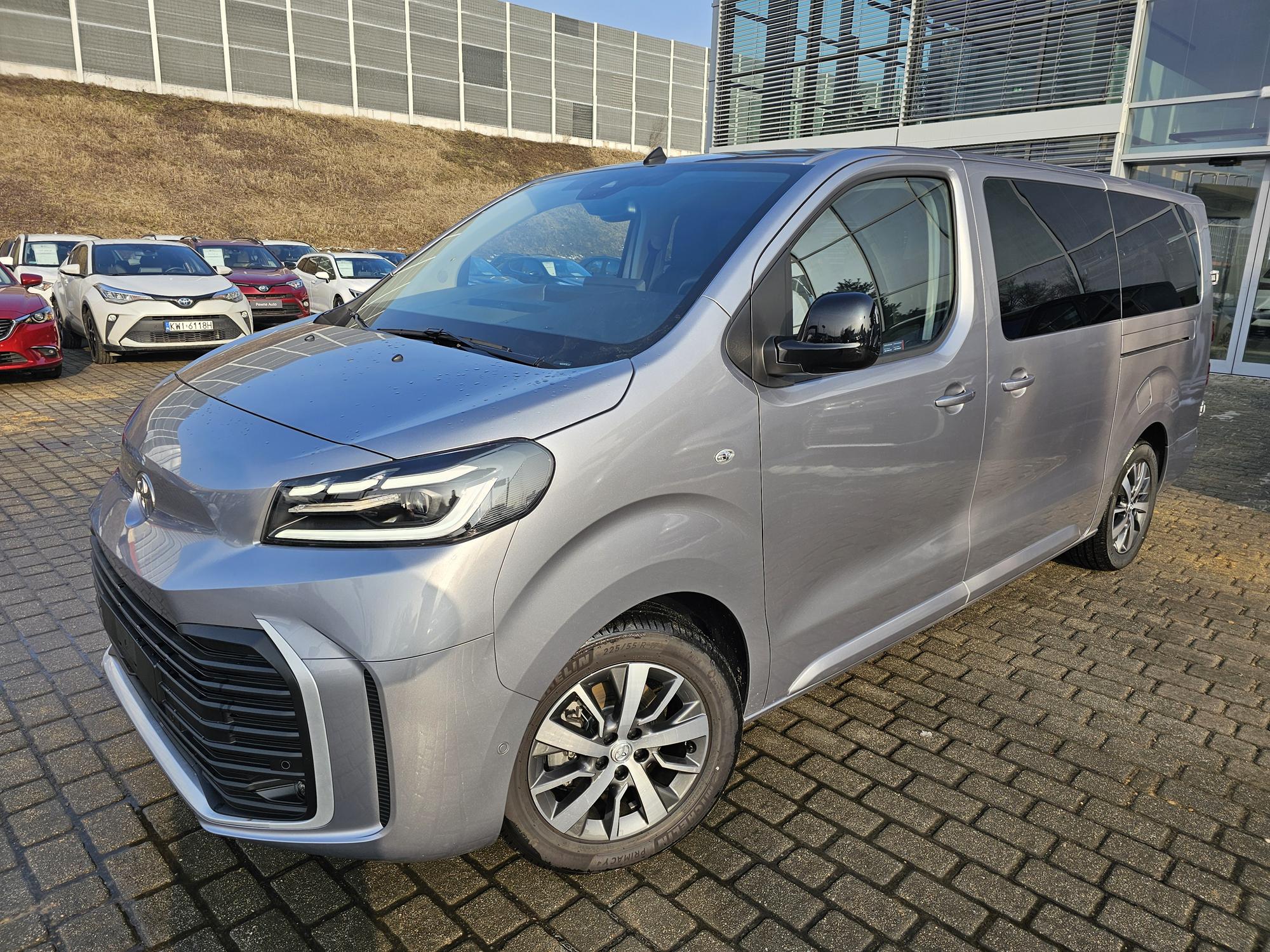 Toyota Proace Verso 2.0 D4-D 177 KM 8AT Long Business - Toyota Czajka