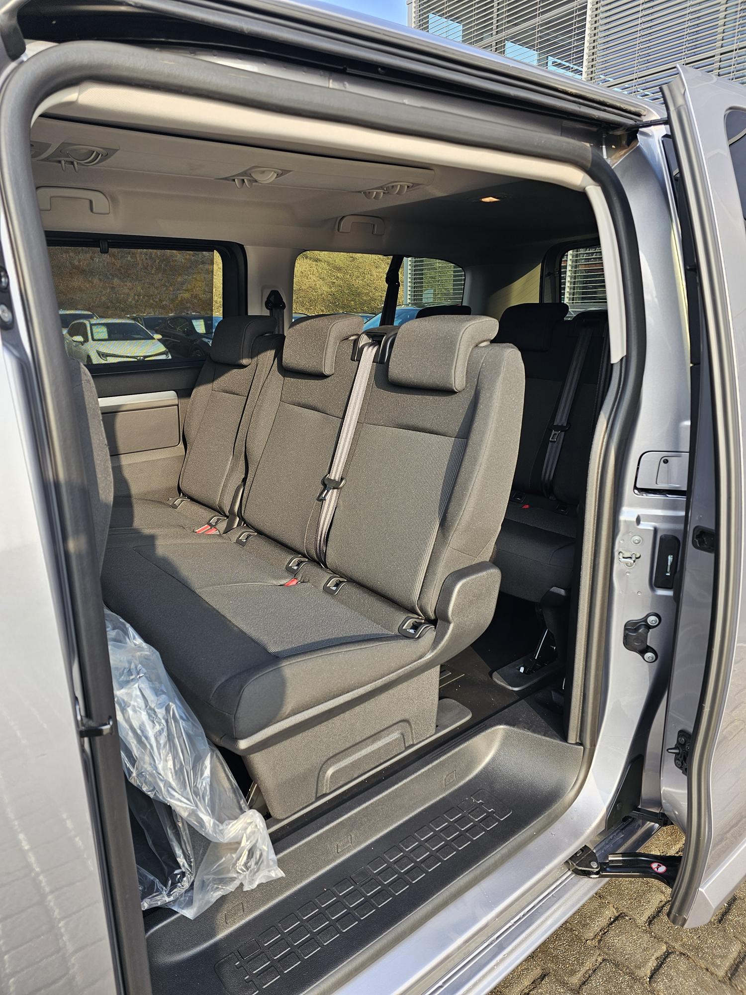 Toyota Proace Verso 2.0 D4-D 177 KM 8AT Long Business - Toyota Czajka