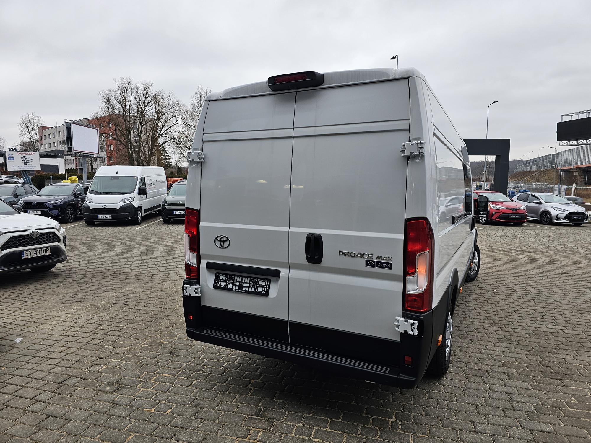 Proace MAX L4H2 2.2 D 180 KM 8AT + Brygadówka Carpol  - Toyota Czajka