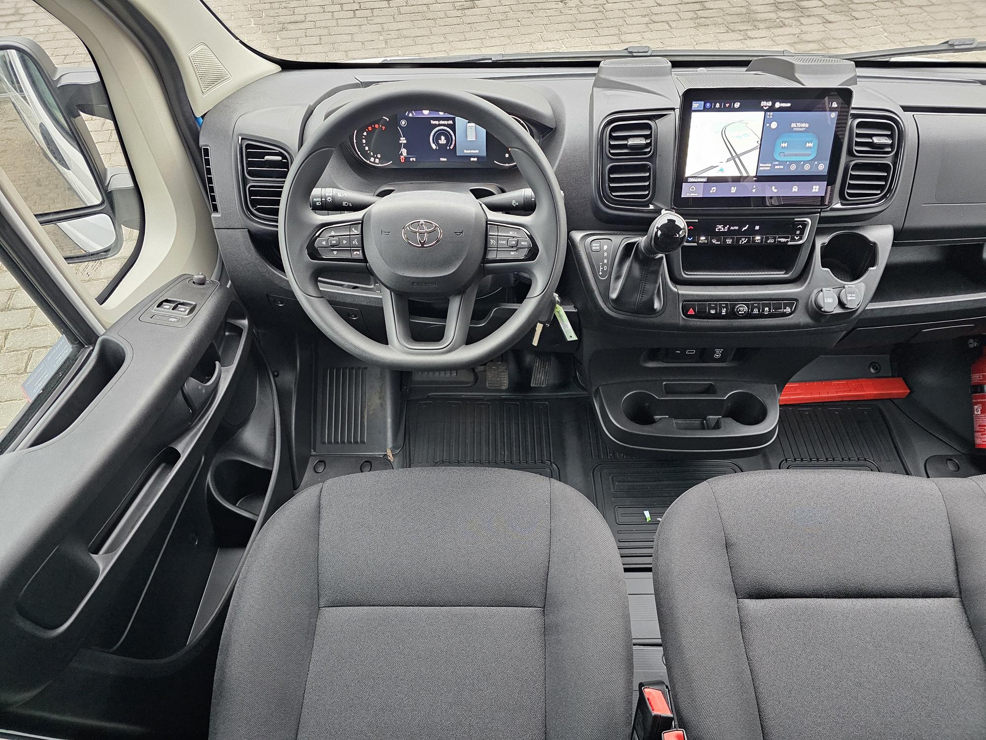 Proace MAX L4H2 2.2 D 180 KM 8AT + Brygadówka Carpol  - Toyota Czajka