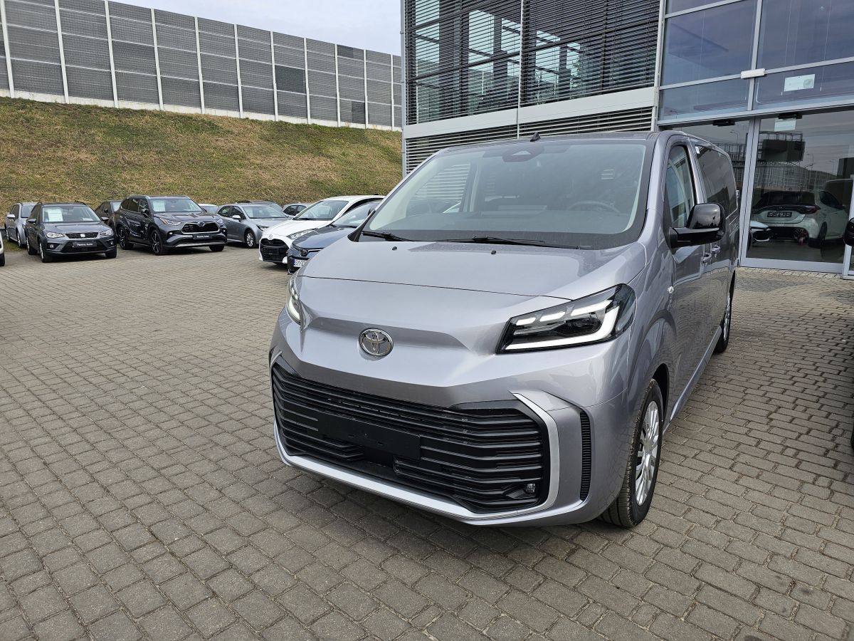 Toyota Proace Verso Business - Toyota Czajka