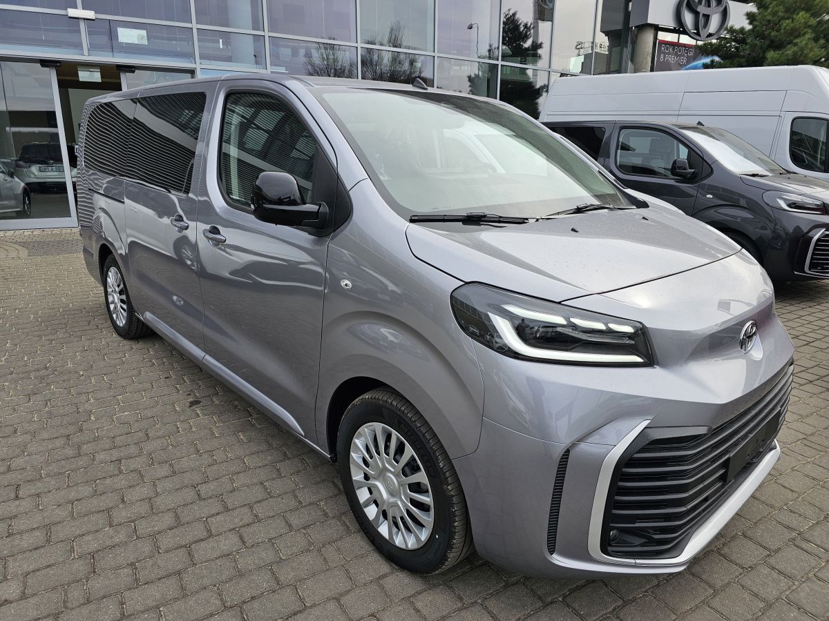 Toyota Proace Verso Business - Toyota Czajka
