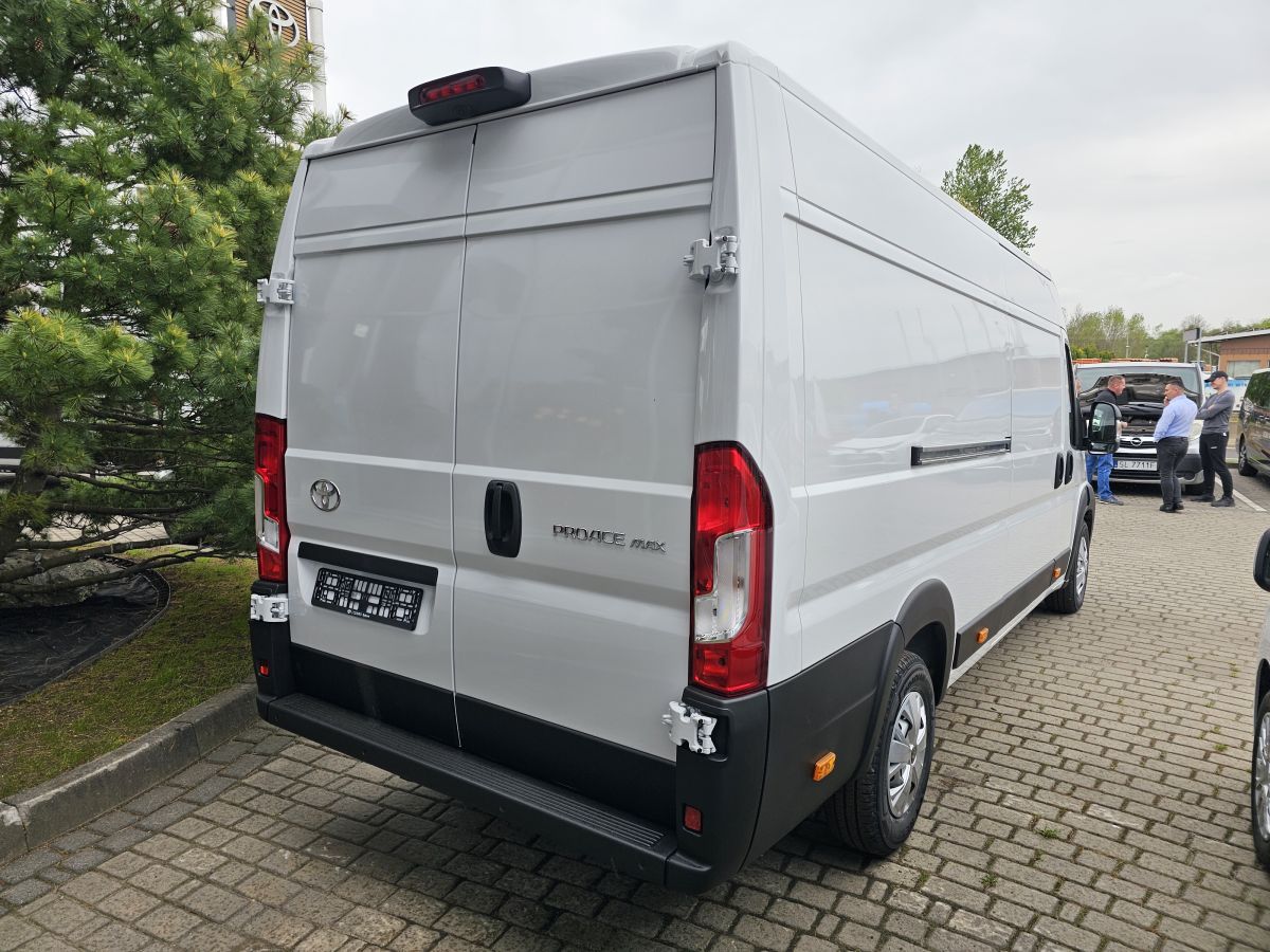 Toyota Proace MAX L4H2 - Toyota Czajka