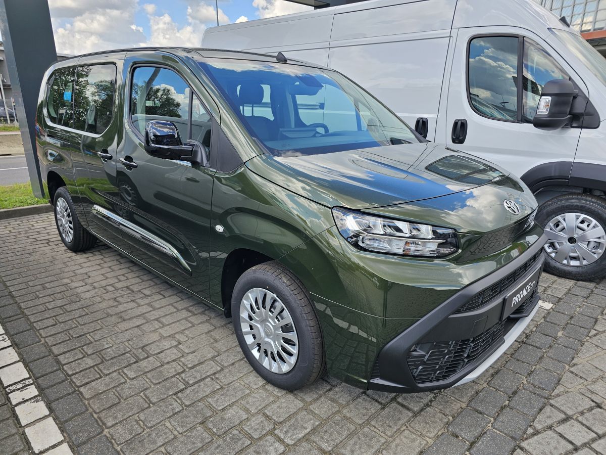 Toyota Proace City Verso Business - Toyota Czajka