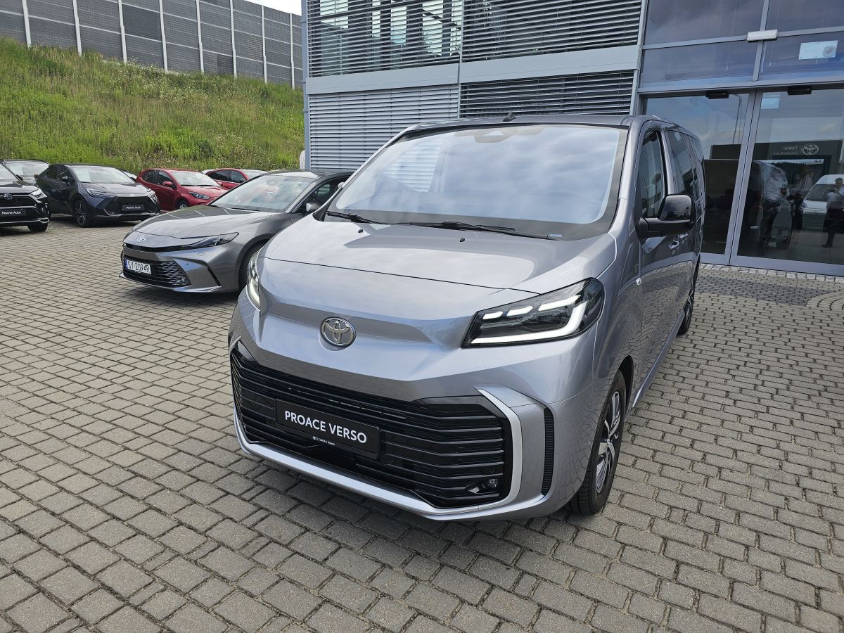 Toyota Proace Verso 2.2 180 KM Family - Toyota Czajka
