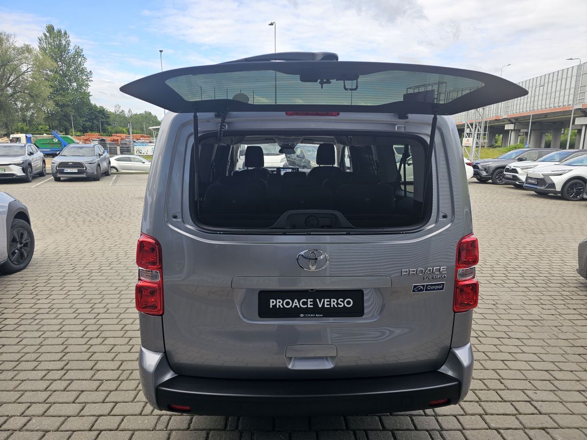 Toyota Proace Verso 2.2 180 KM Family - Toyota Czajka