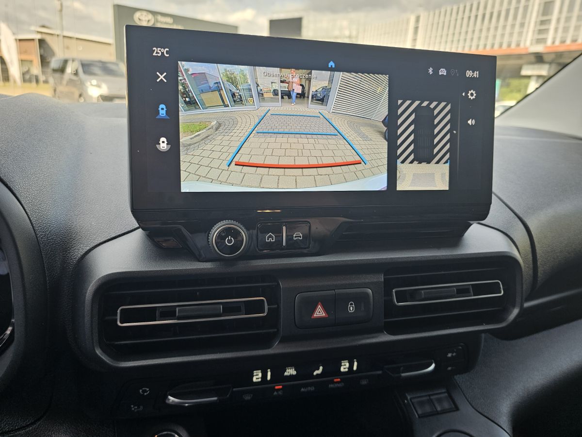 PROACE CITY VERSO Family Automat - Toyota Czajka