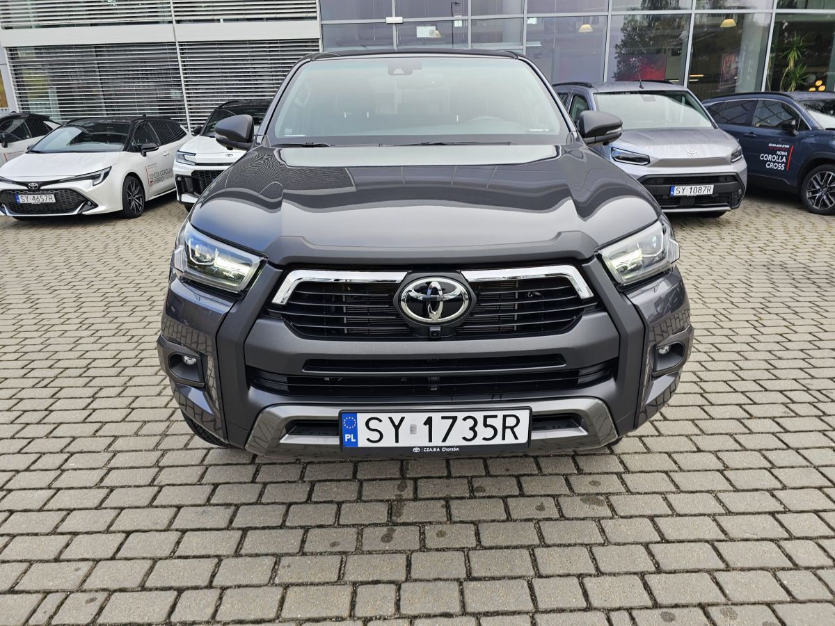 Toyota Hilux Invincible - Toyota Czajka