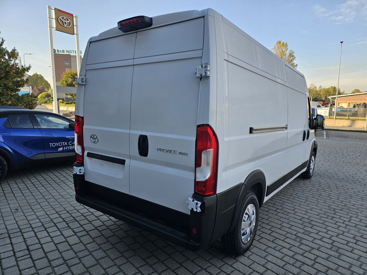 Toyota Proace MAX L3H2 - Toyota Czajka