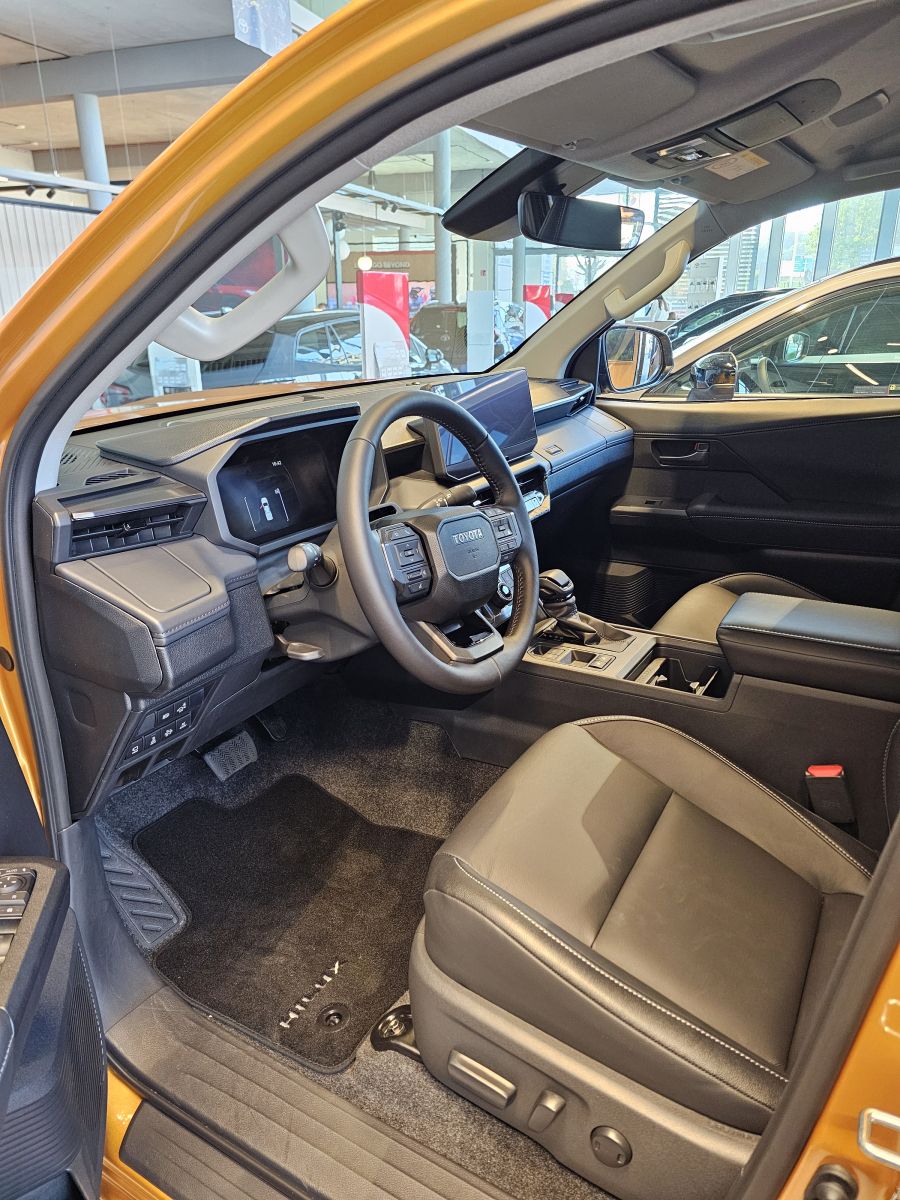 Toyota Hilux Executive - Toyota Czajka