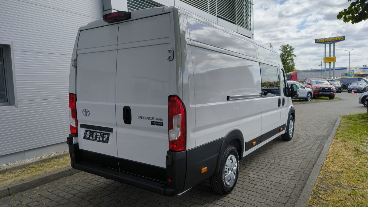 Toyota Proace MAX L4H2 Brygadówka - Toyota Czajka