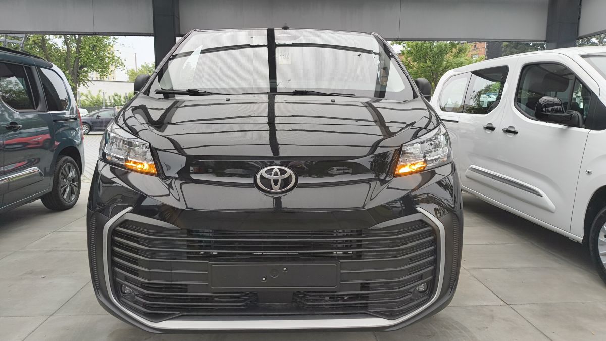 Toyota Proace Brygadowy - Toyota Czajka