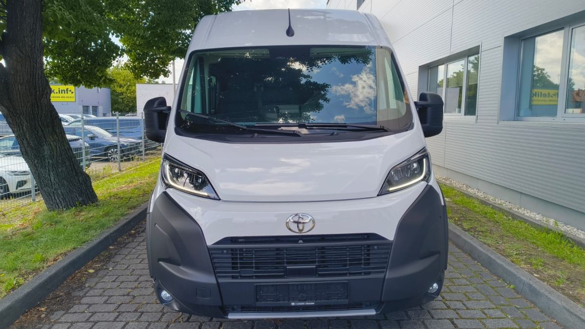 Toyota Proace L3H2 Brygadowy - Toyota Czajka