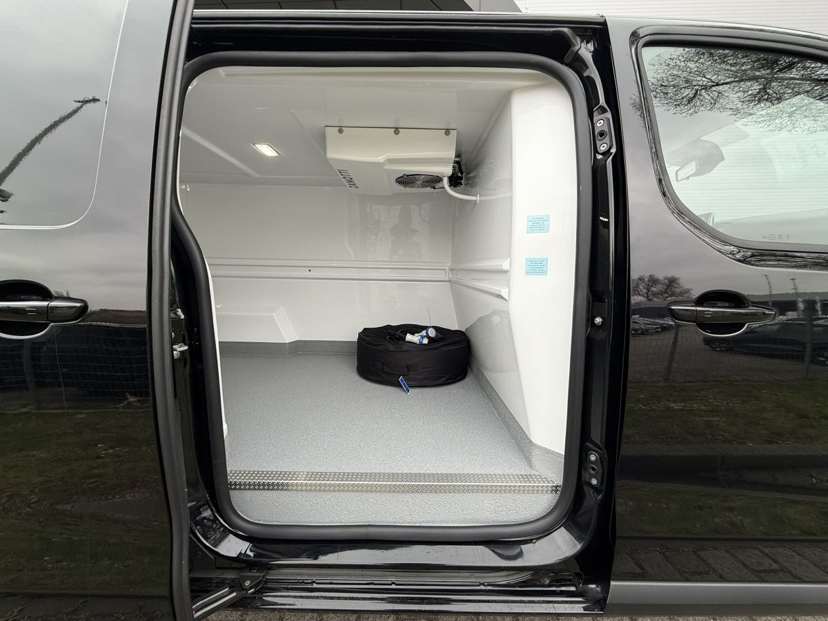 Toyota Proace Chłodnia - Toyota Czajka