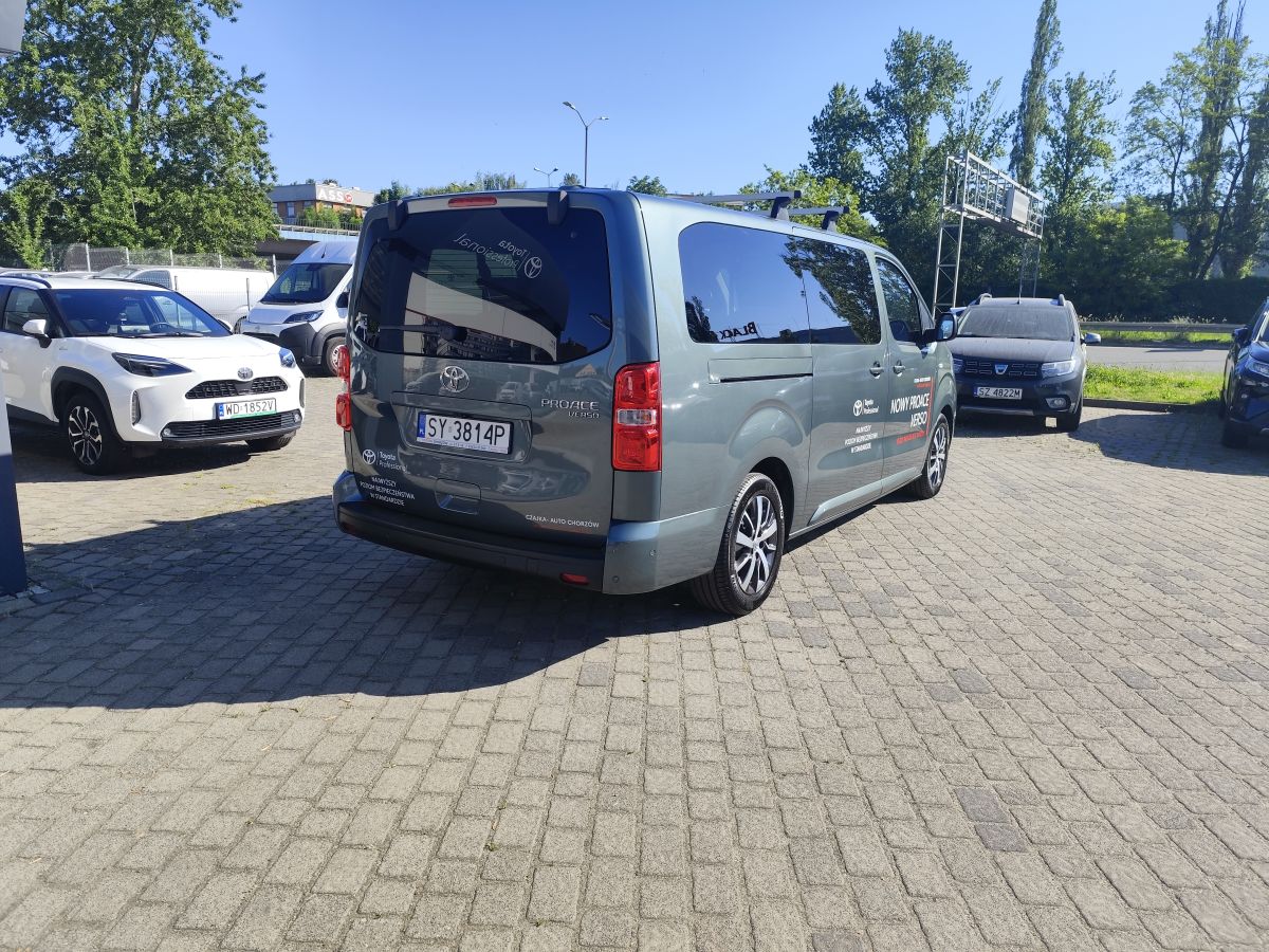 Toyota Proace Verso Family - Toyota Czajka