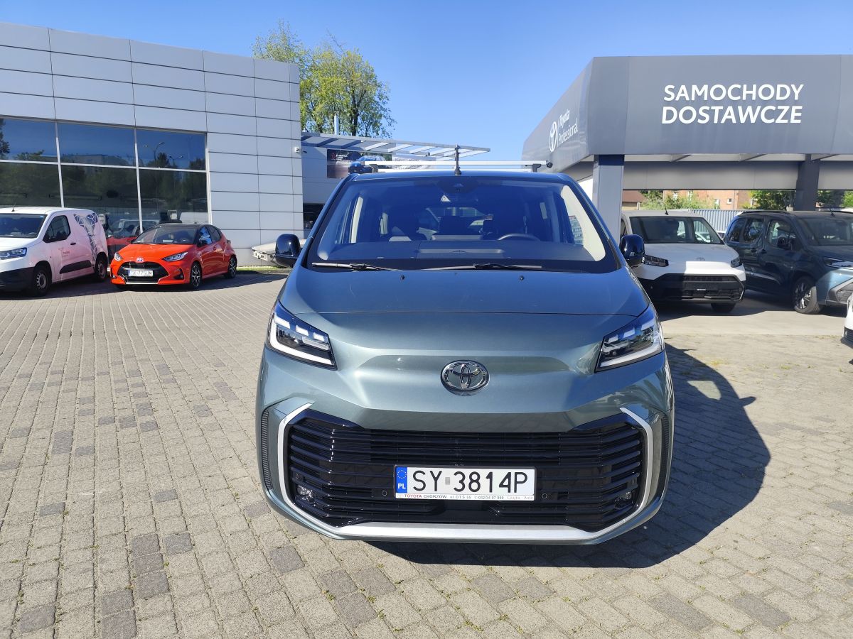 Toyota Proace Verso Family - Toyota Czajka